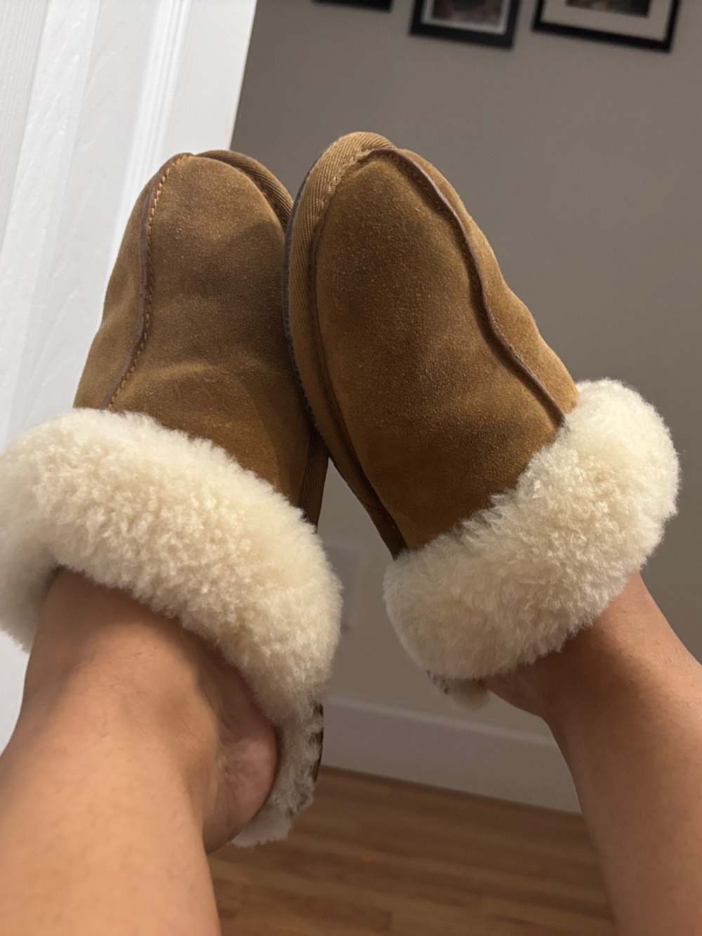 WELL WORN UGG Chestnut Suede Slide Slippers with Cream Shearling Cuff